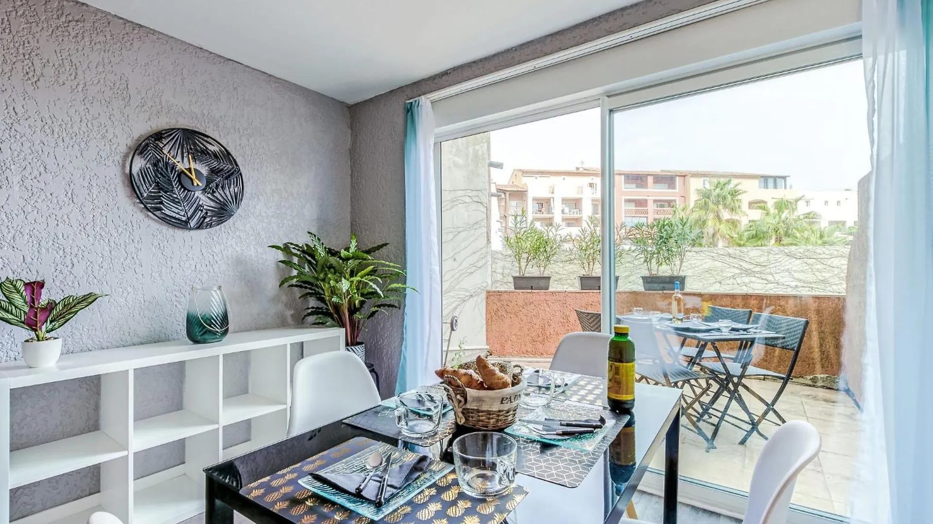 Apartment Les Marines-10 By Interhome La Foux